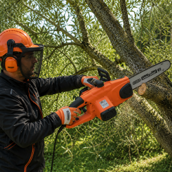 Motosega Elettrica Professionale 1800W, Taglio 35cm, Robusta e Affidabile